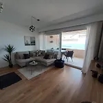 Luris سبليت